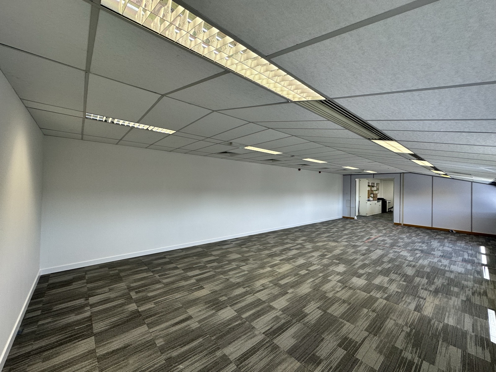 Office — Ipswich, new meeting room